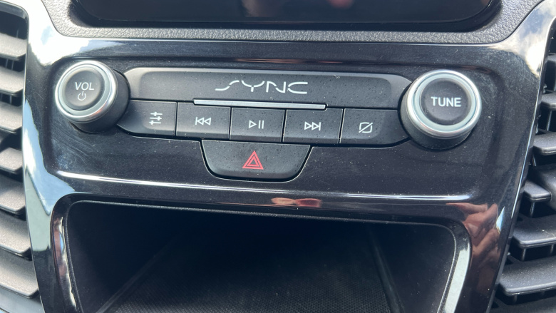 Ford Transit Connect 240 L1 Diesel 1.5 EcoBlue 100ps Limited Van